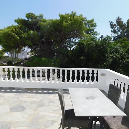 Art - Kitchen & Washing Machine B&B 페리사