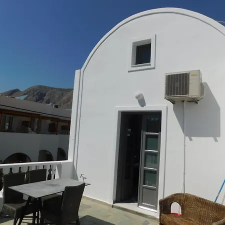 Bed & Breakfast Art - Kitchen & Washing Machine