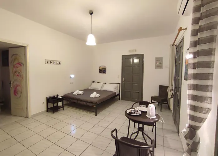 Art - Kitchen & Washing Machine